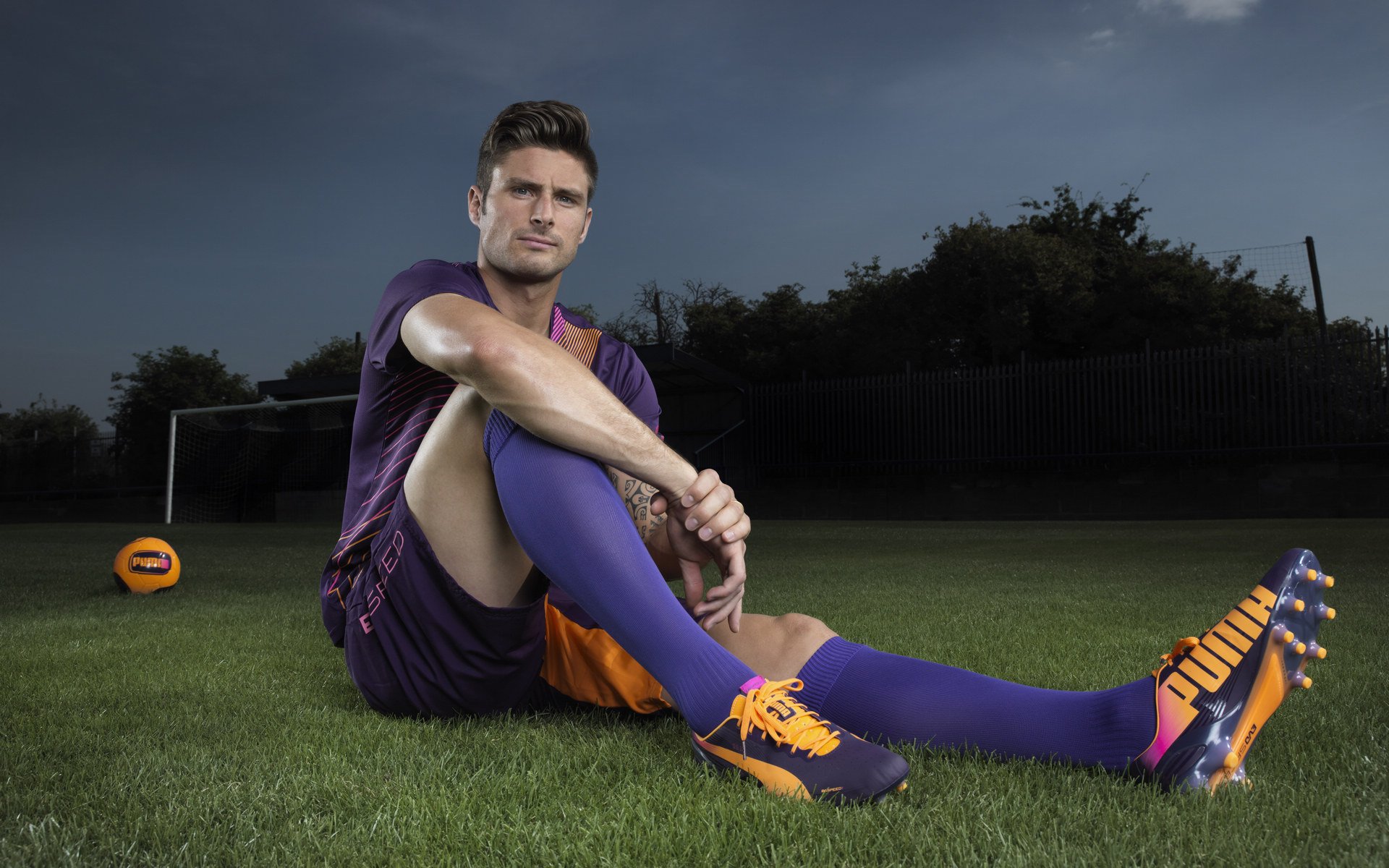 jiuyou-_场馆创新：搭建绿色环保、科技感十足的新比赛场地_，竞赛场馆运行