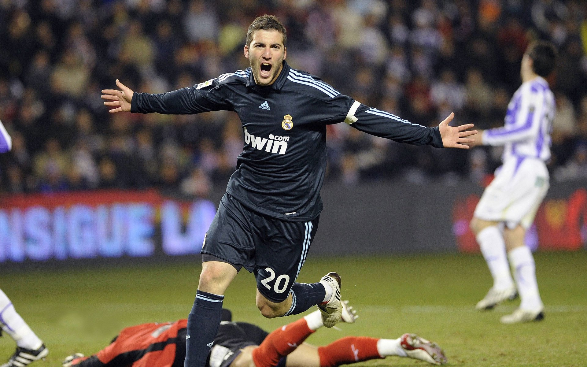 【年度亮点】年度最佳比赛瞬间回顾,年度最佳评选